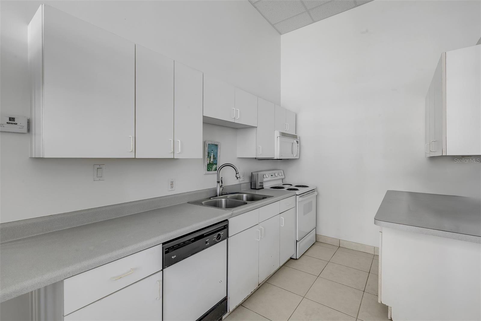 OCEANS 5 - Residential