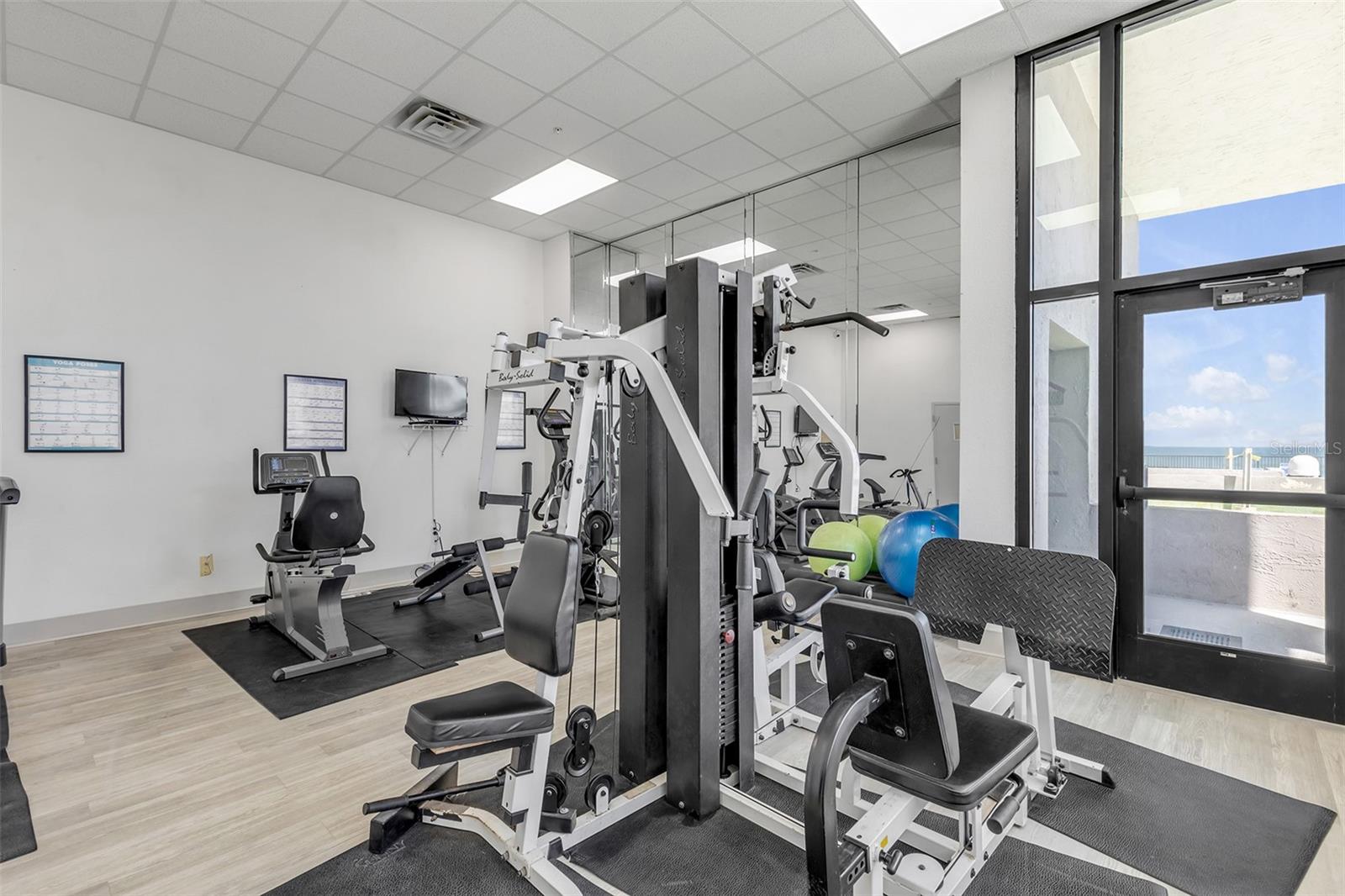 OCEANS 5 - Residential