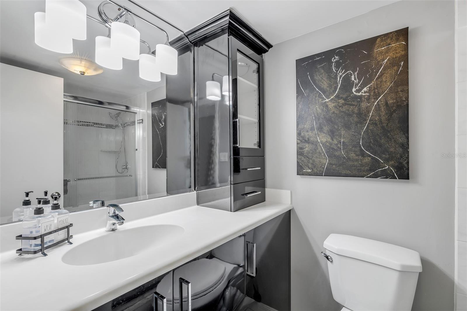 OCEANS 5 - Residential