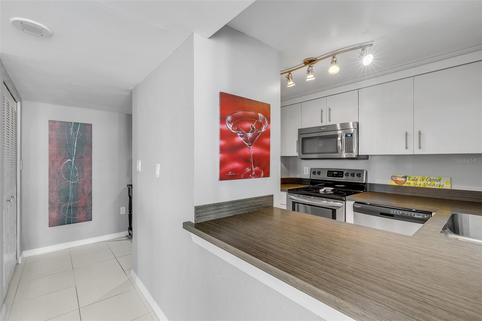 OCEANS 5 - Residential