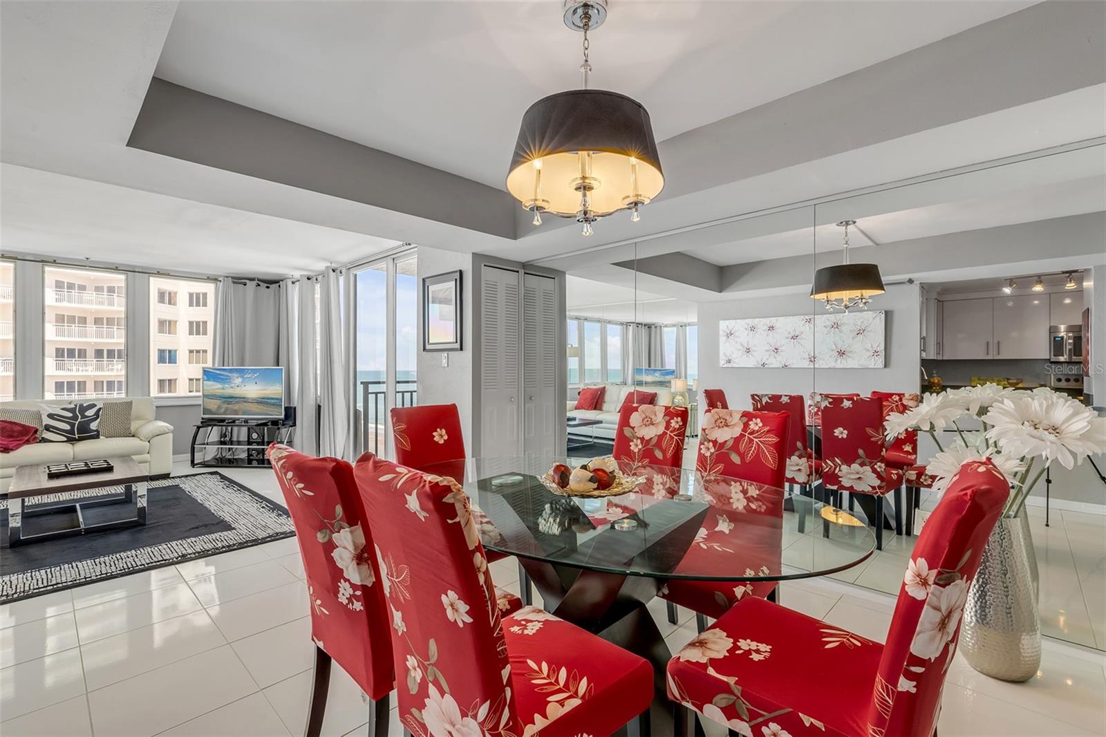 OCEANS 5 - Residential