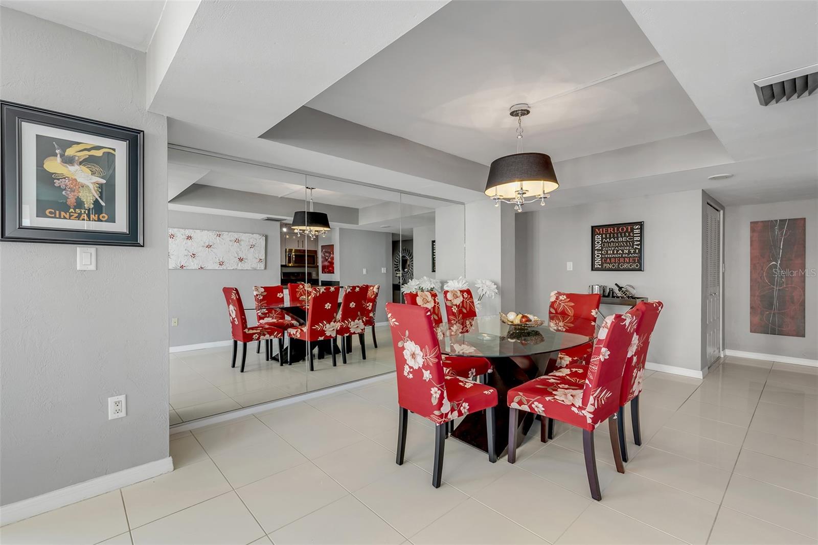 OCEANS 5 - Residential