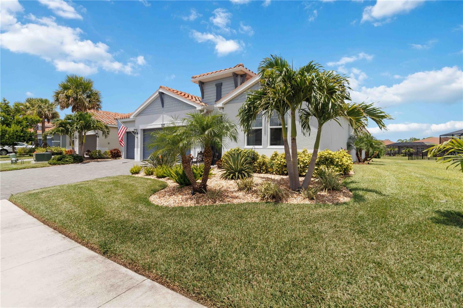 521 FIREBUSH DRIVE