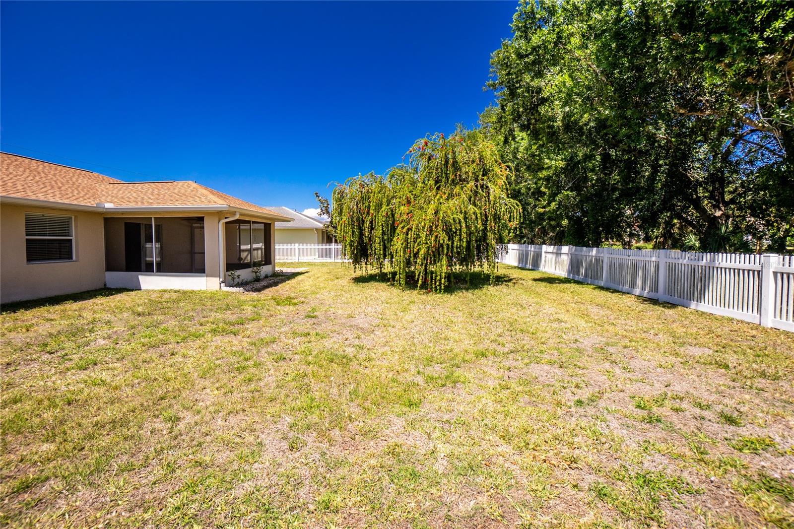 PUNTA GORDA ISLES SEC 20 - Residential