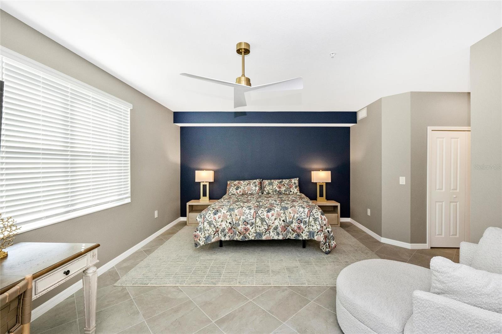 WELLEN PARK GOLF & COUNTRY CLUB - Residential