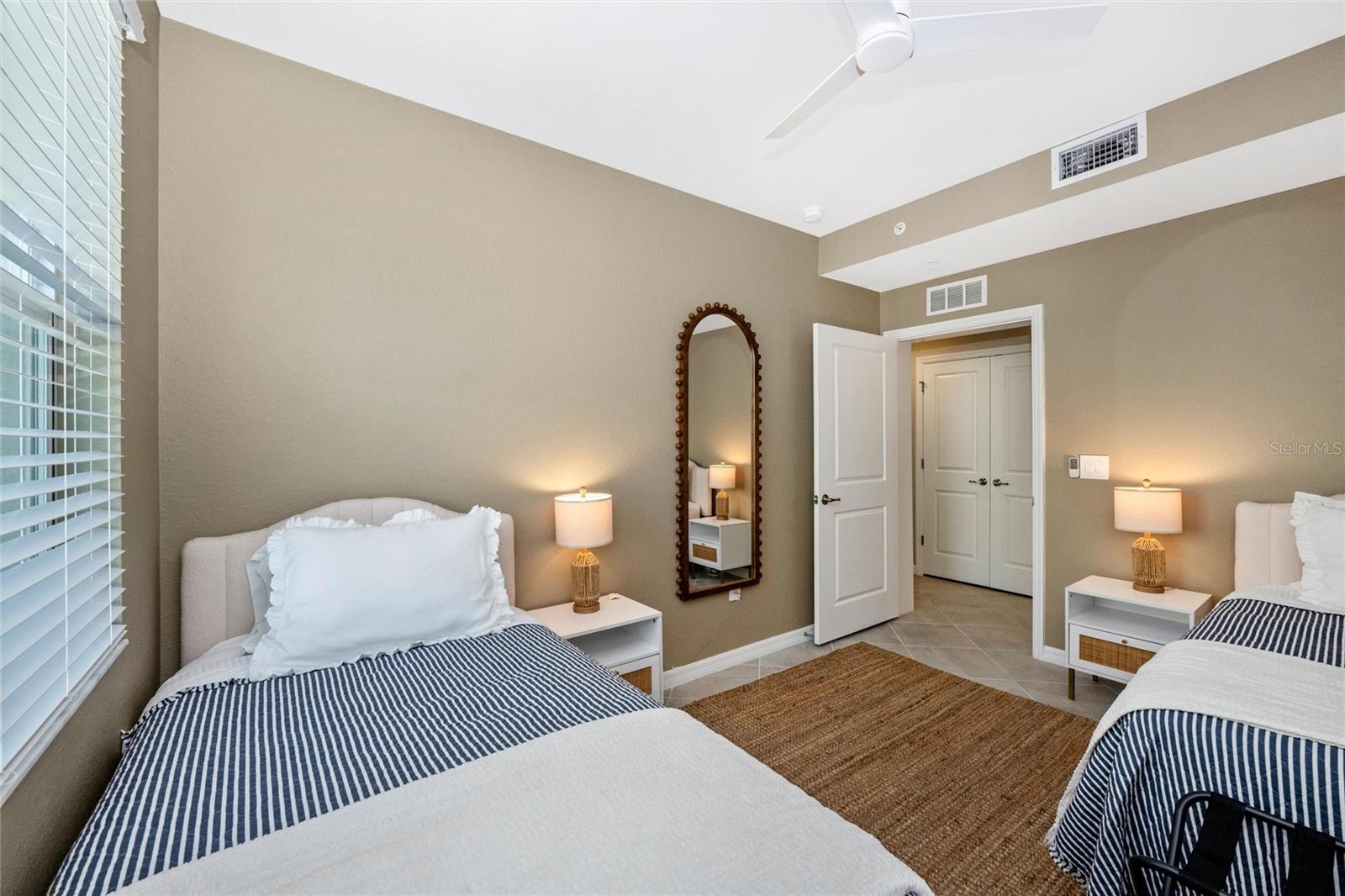 WELLEN PARK GOLF & COUNTRY CLUB - Residential