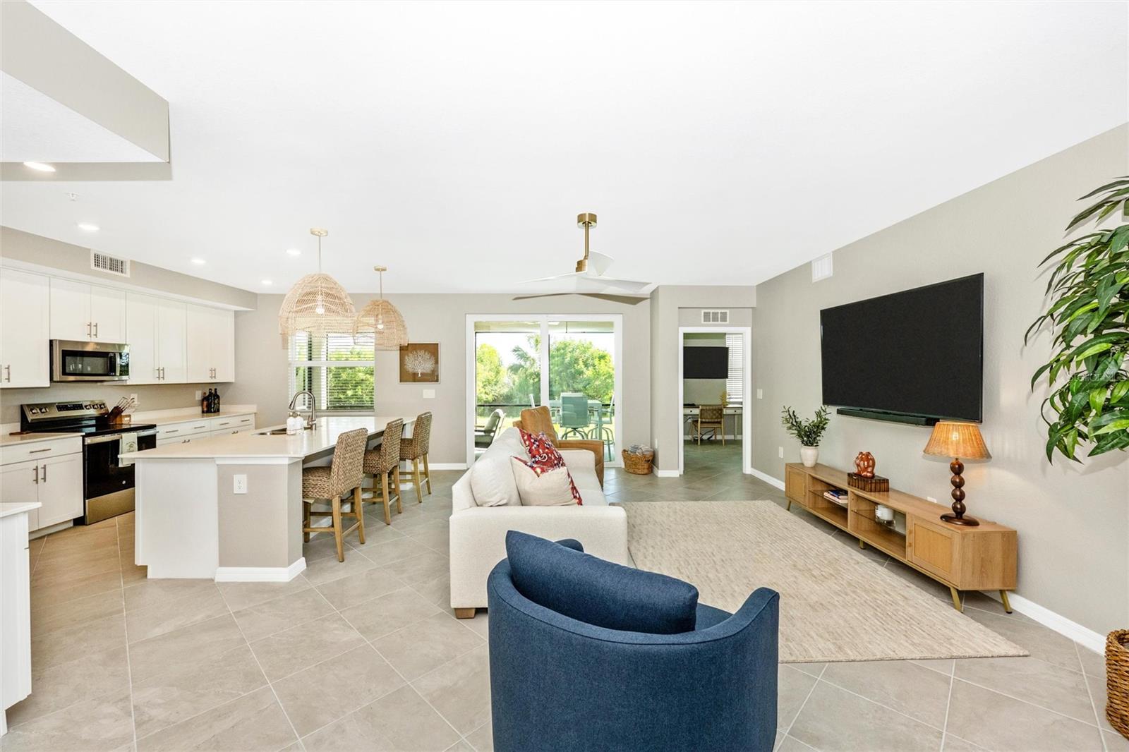 WELLEN PARK GOLF & COUNTRY CLUB - Residential