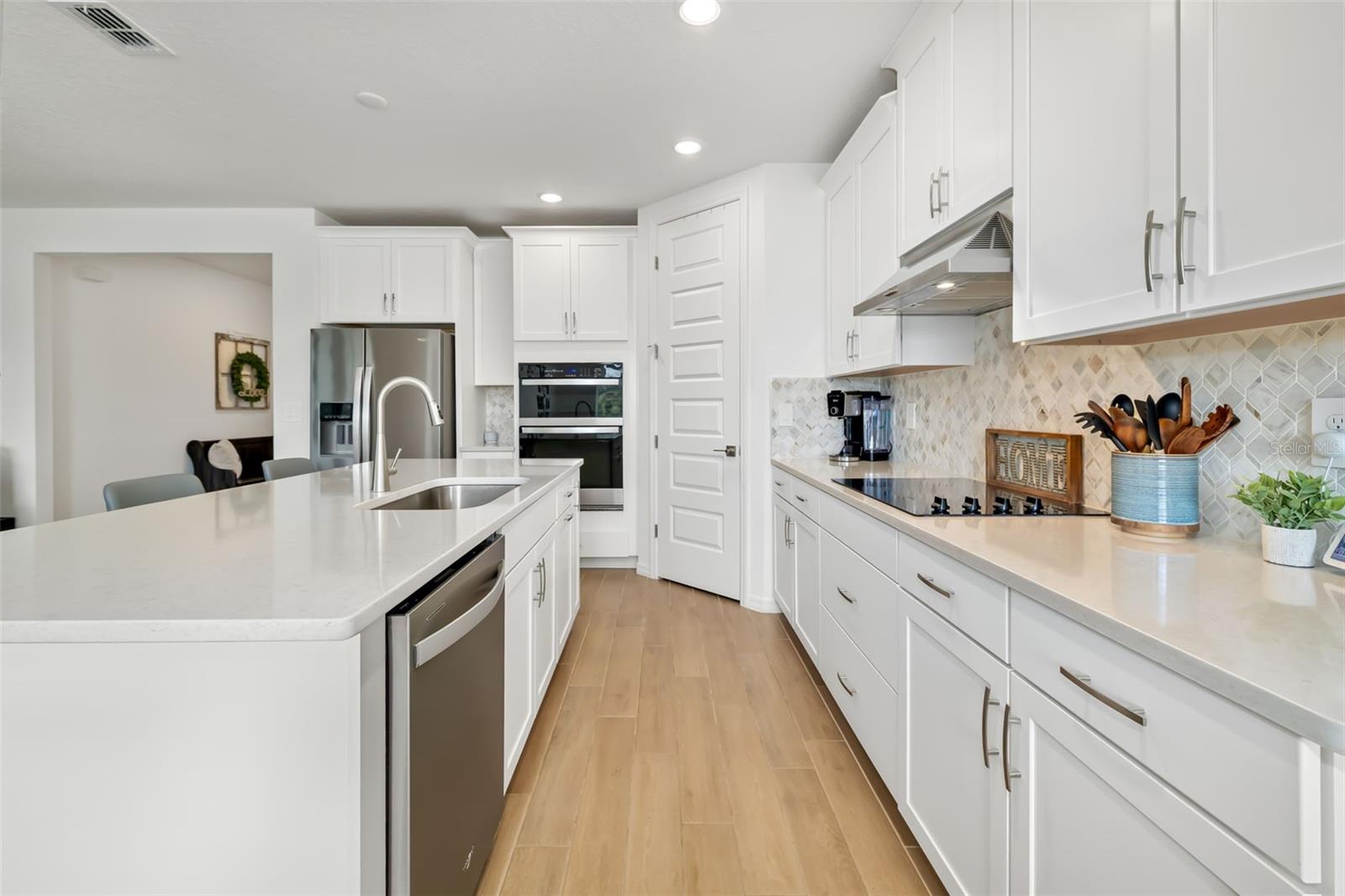 SALT MEADOWS - Residential