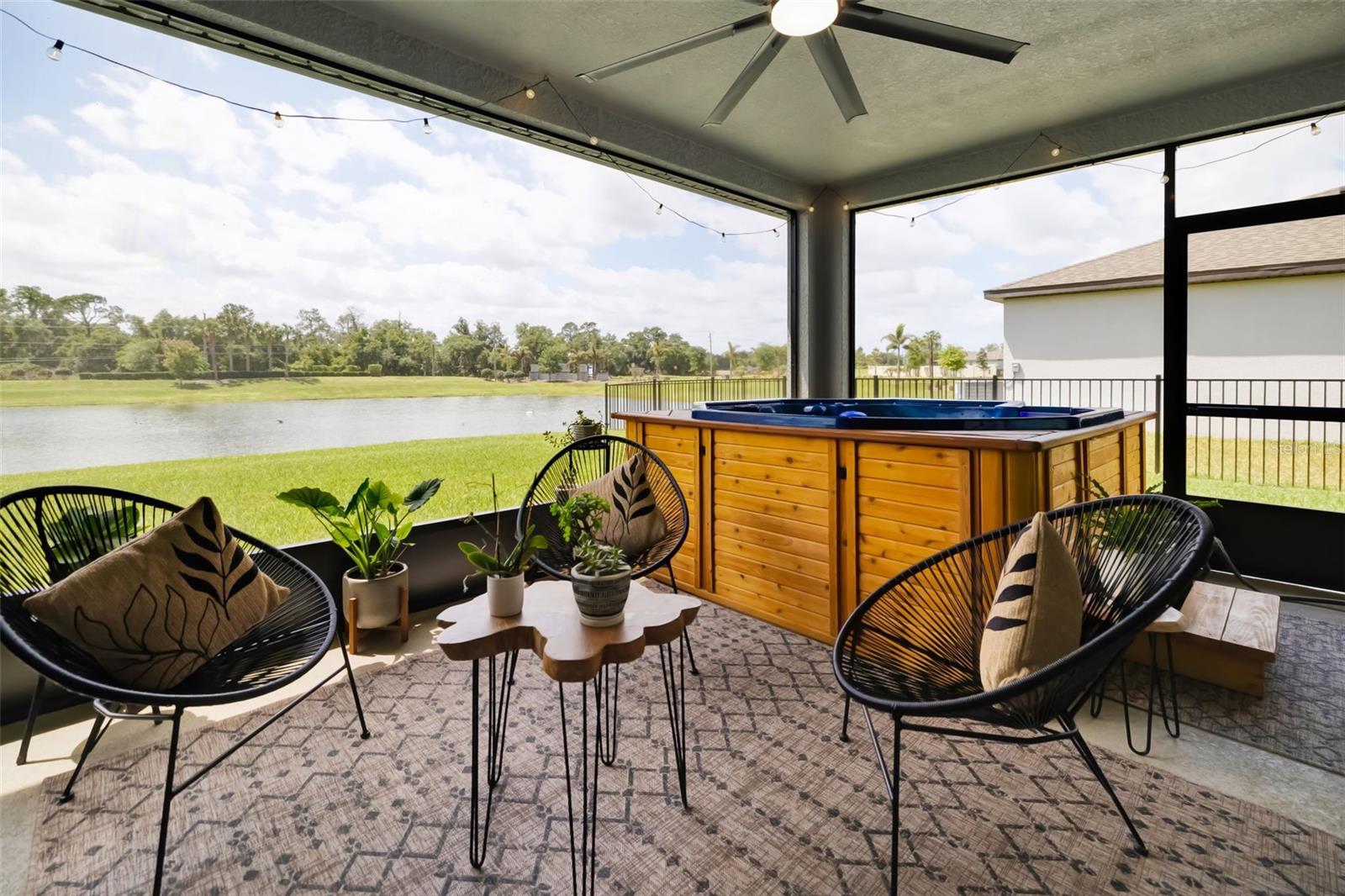 SALT MEADOWS - Residential