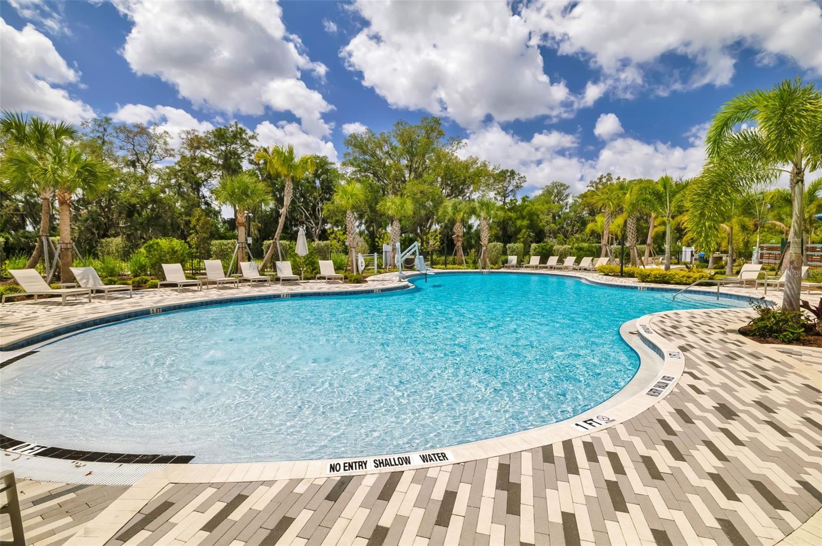 SALT MEADOWS - Residential