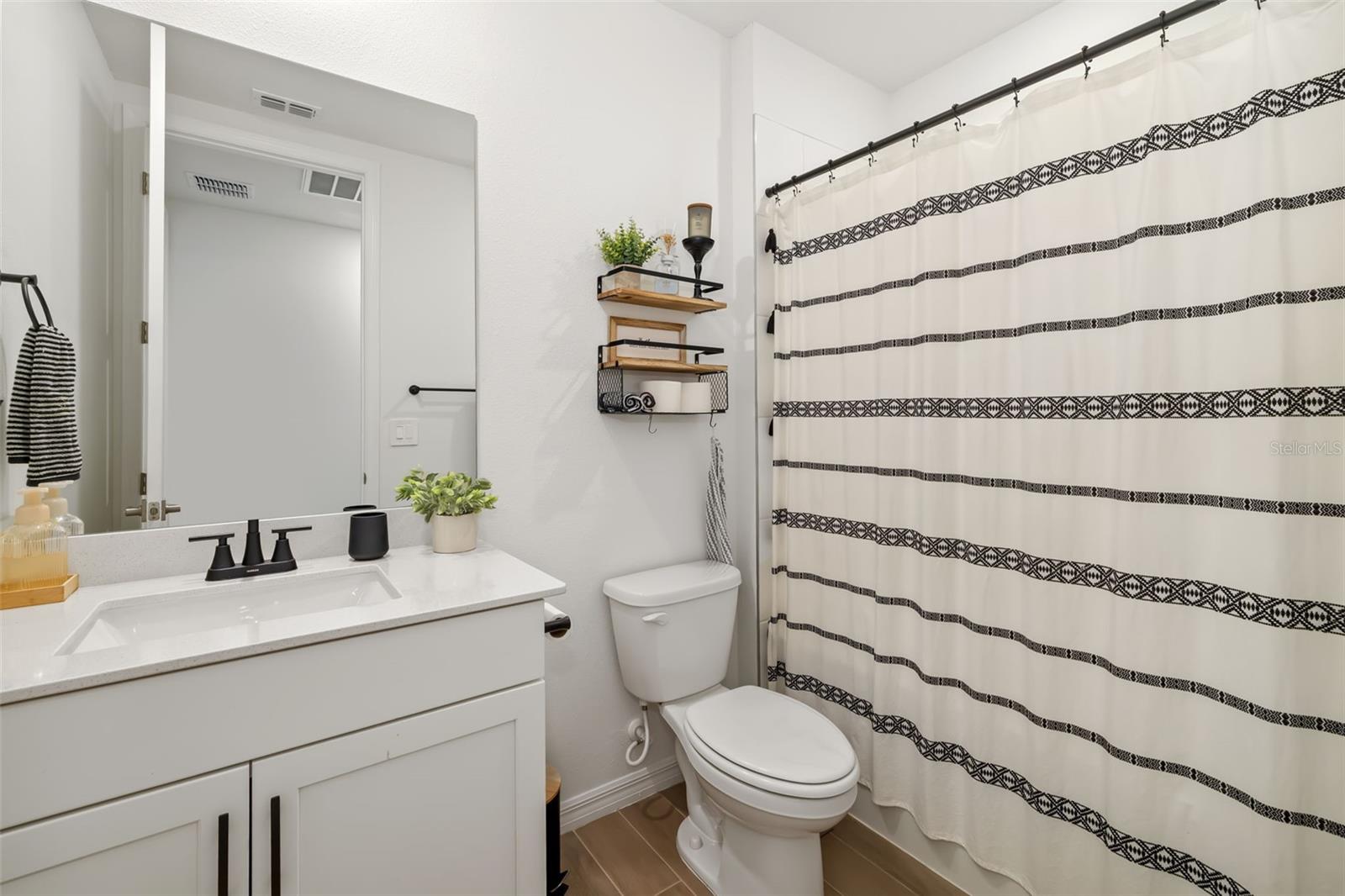 SALT MEADOWS - Residential