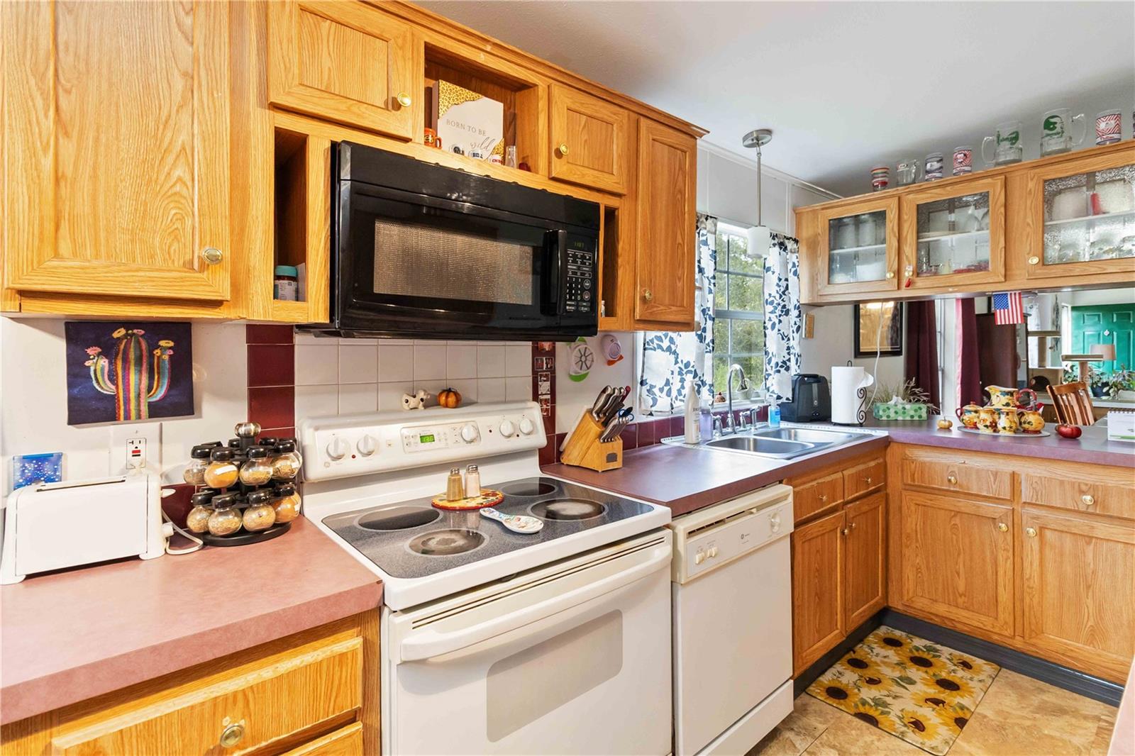 NEW EDEN ON THE LAKES UNIT 6 - Residential