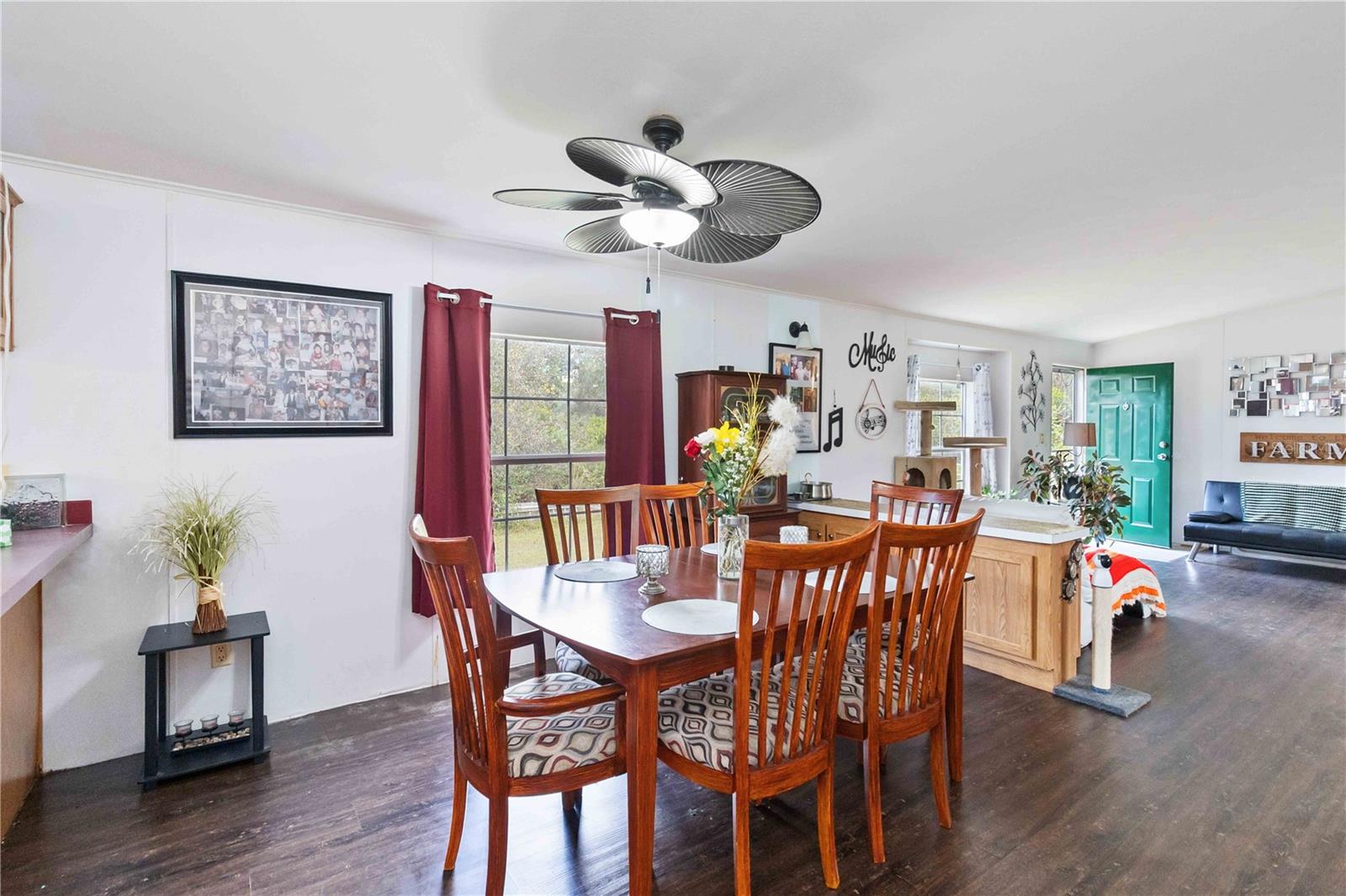 NEW EDEN ON THE LAKES UNIT 6 - Residential