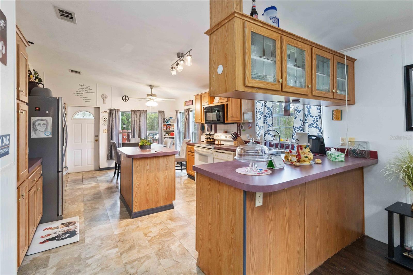 NEW EDEN ON THE LAKES UNIT 6 - Residential