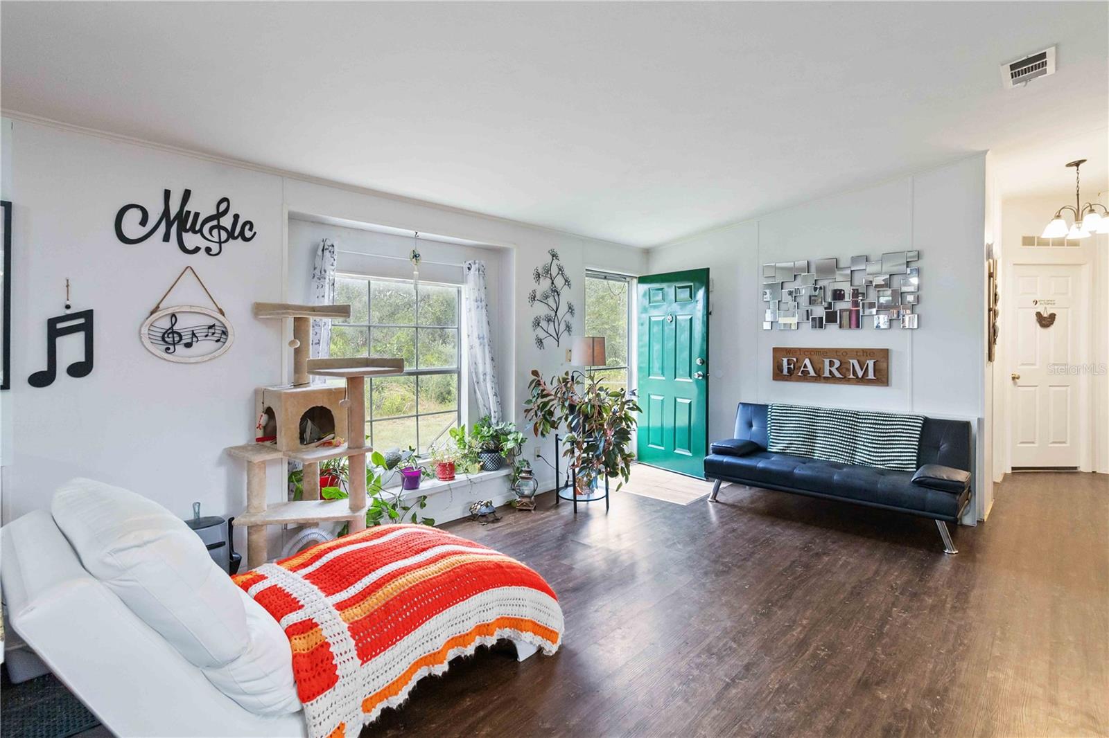 NEW EDEN ON THE LAKES UNIT 6 - Residential