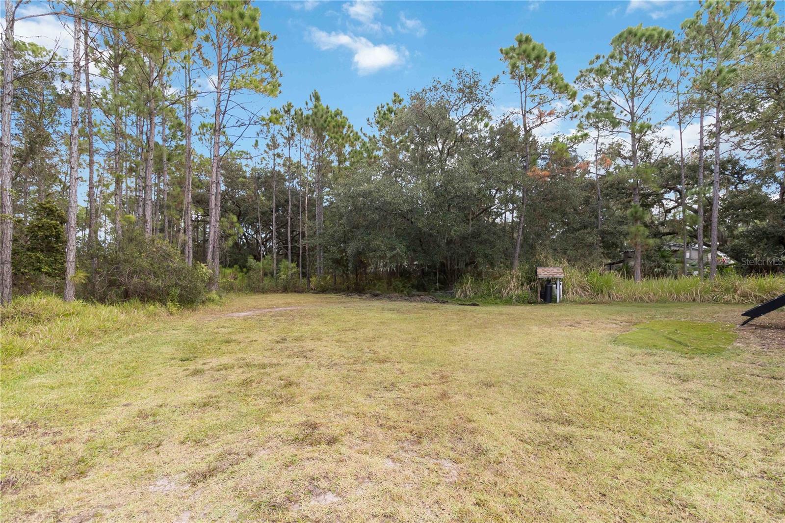 NEW EDEN ON THE LAKES UNIT 6 - Residential