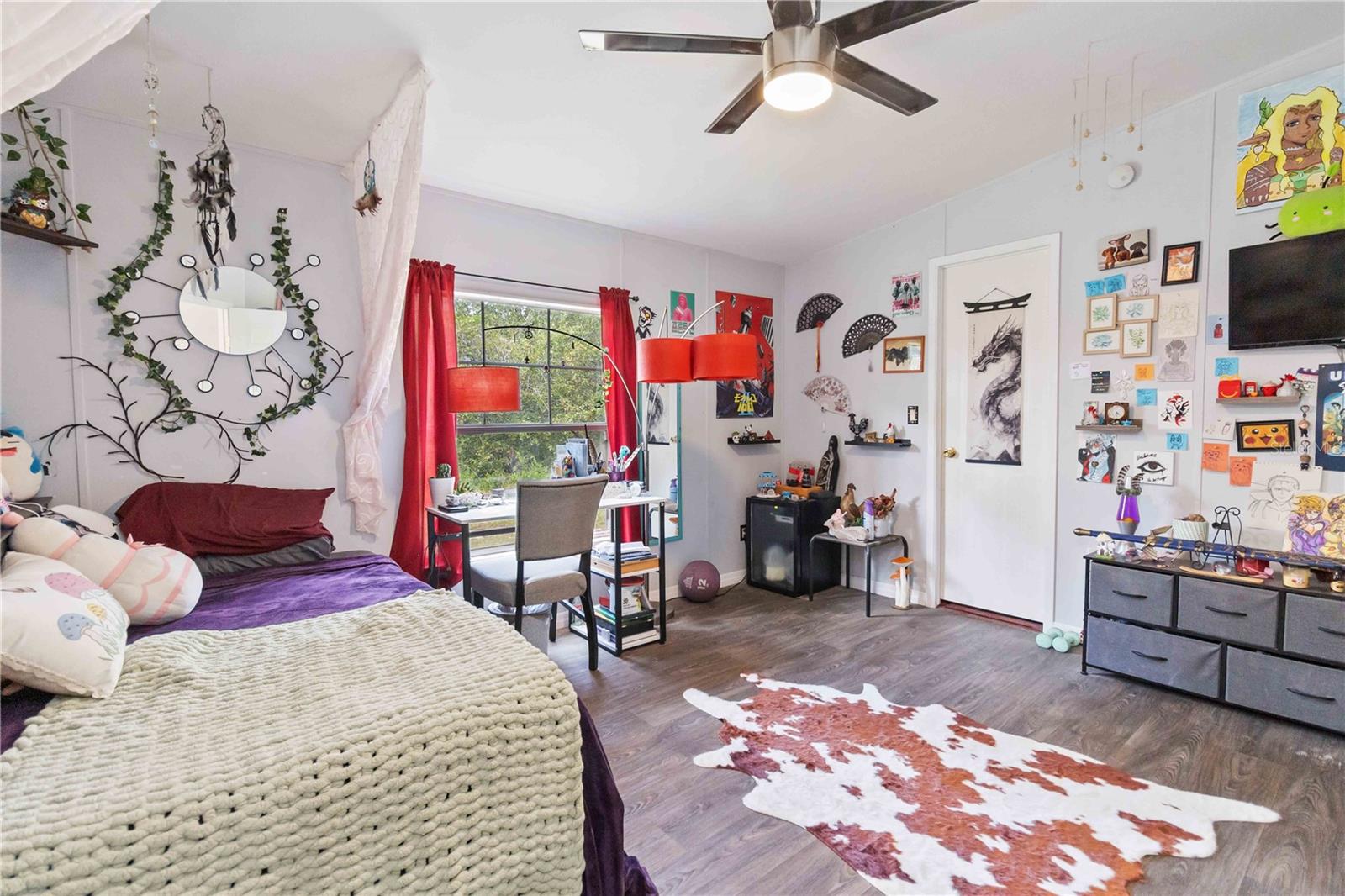 NEW EDEN ON THE LAKES UNIT 6 - Residential