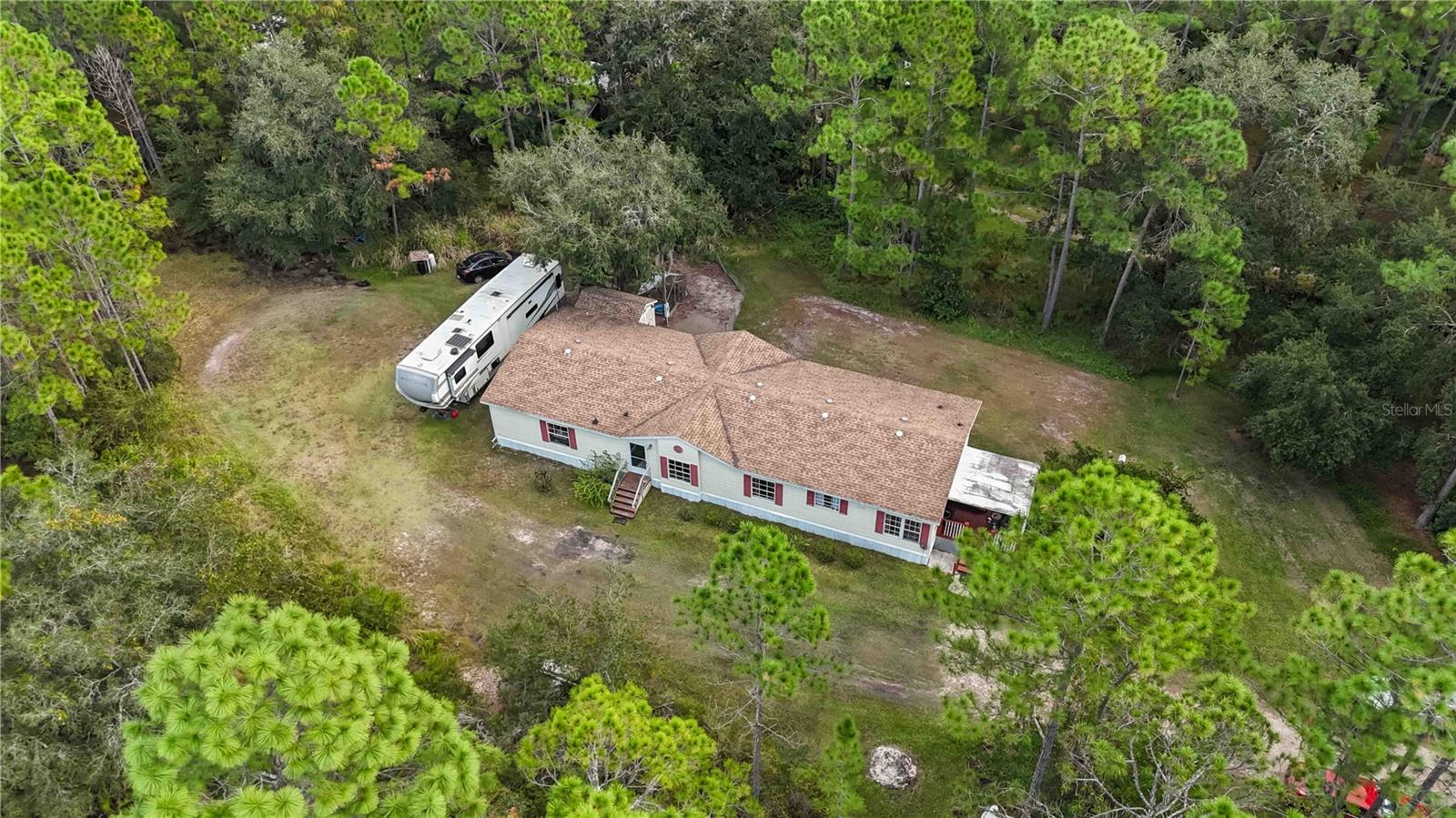 NEW EDEN ON THE LAKES UNIT 6 - Residential