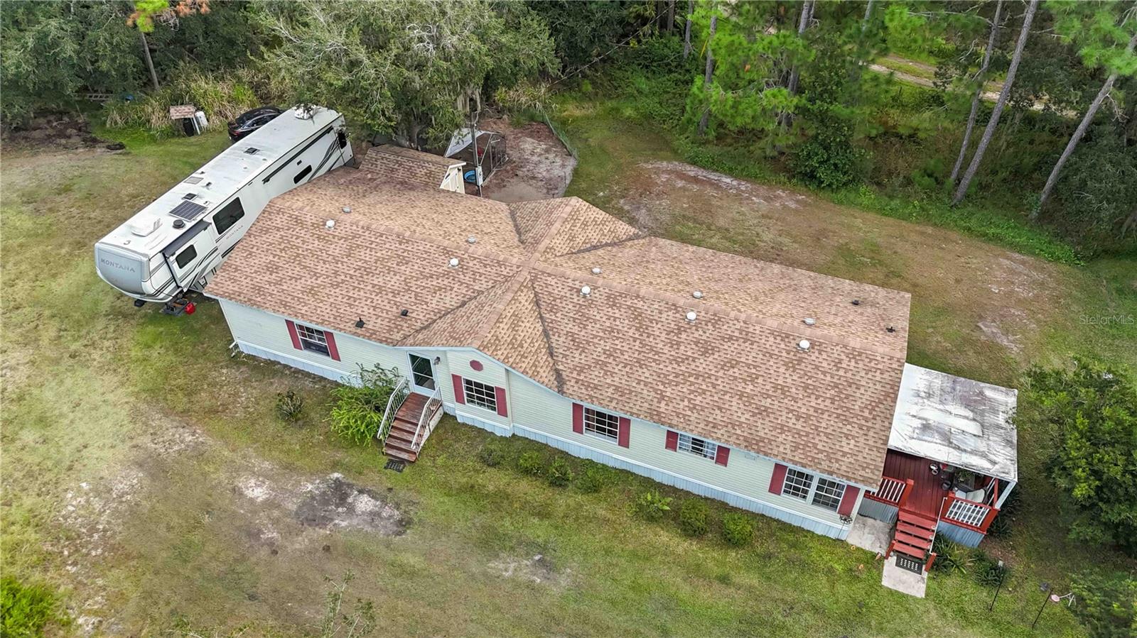 NEW EDEN ON THE LAKES UNIT 6 - Residential