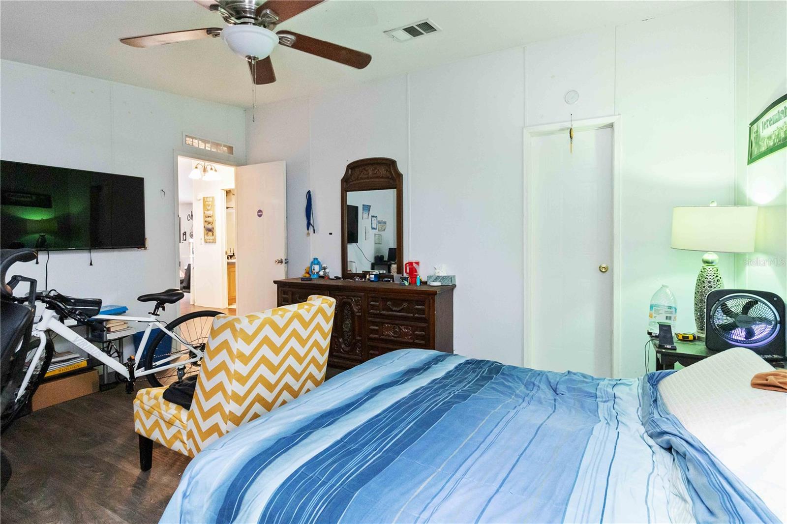 NEW EDEN ON THE LAKES UNIT 6 - Residential