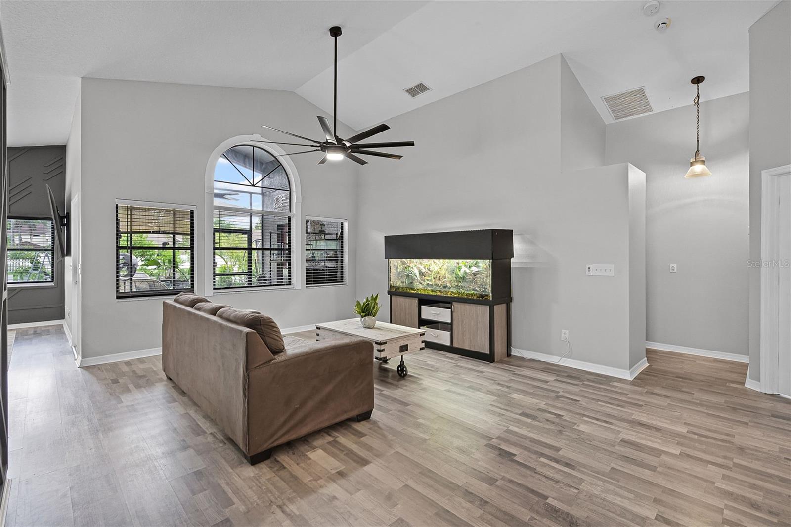 545 HARDWOOD CIRCLE