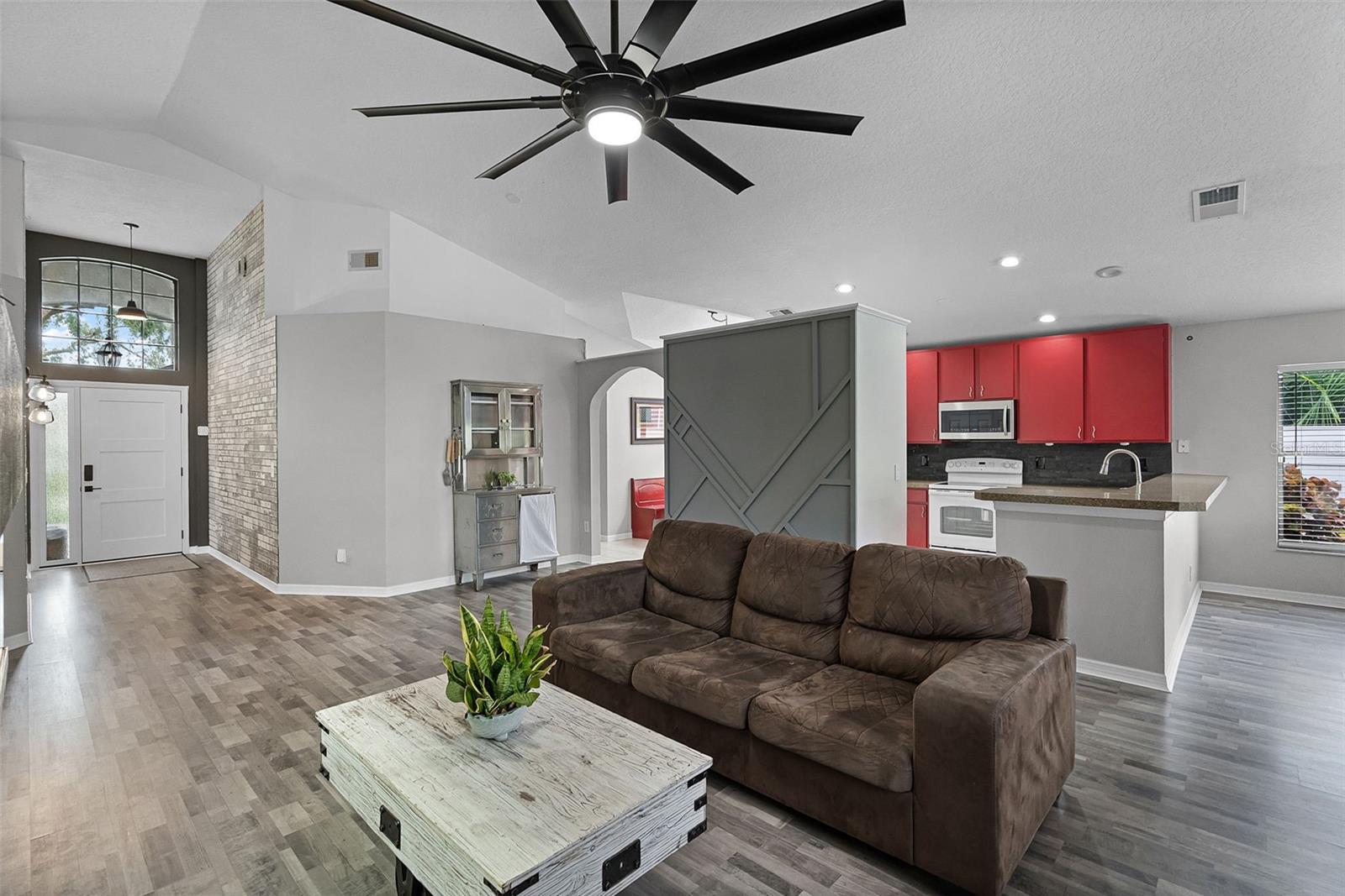 545 HARDWOOD CIRCLE