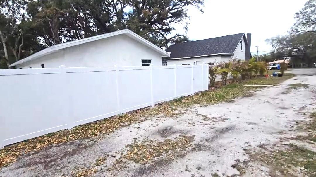 UNPLATTED - Residential