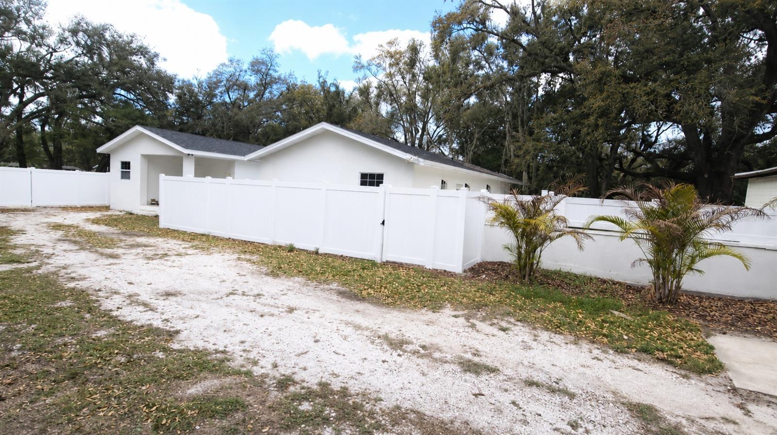 UNPLATTED - Residential