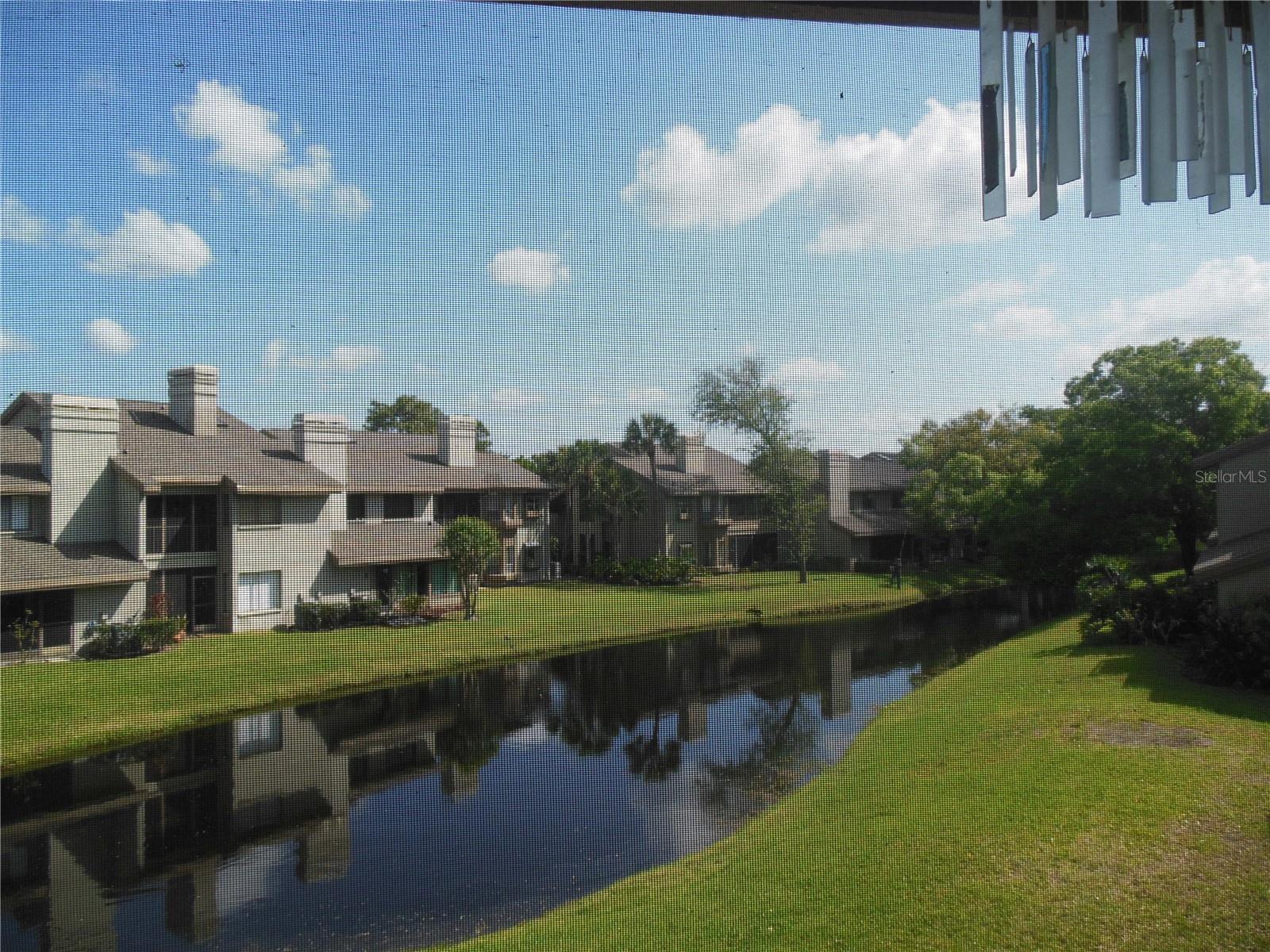 LANDMARK OAKS COND0 - Residential