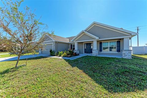 A home in PALMETTO