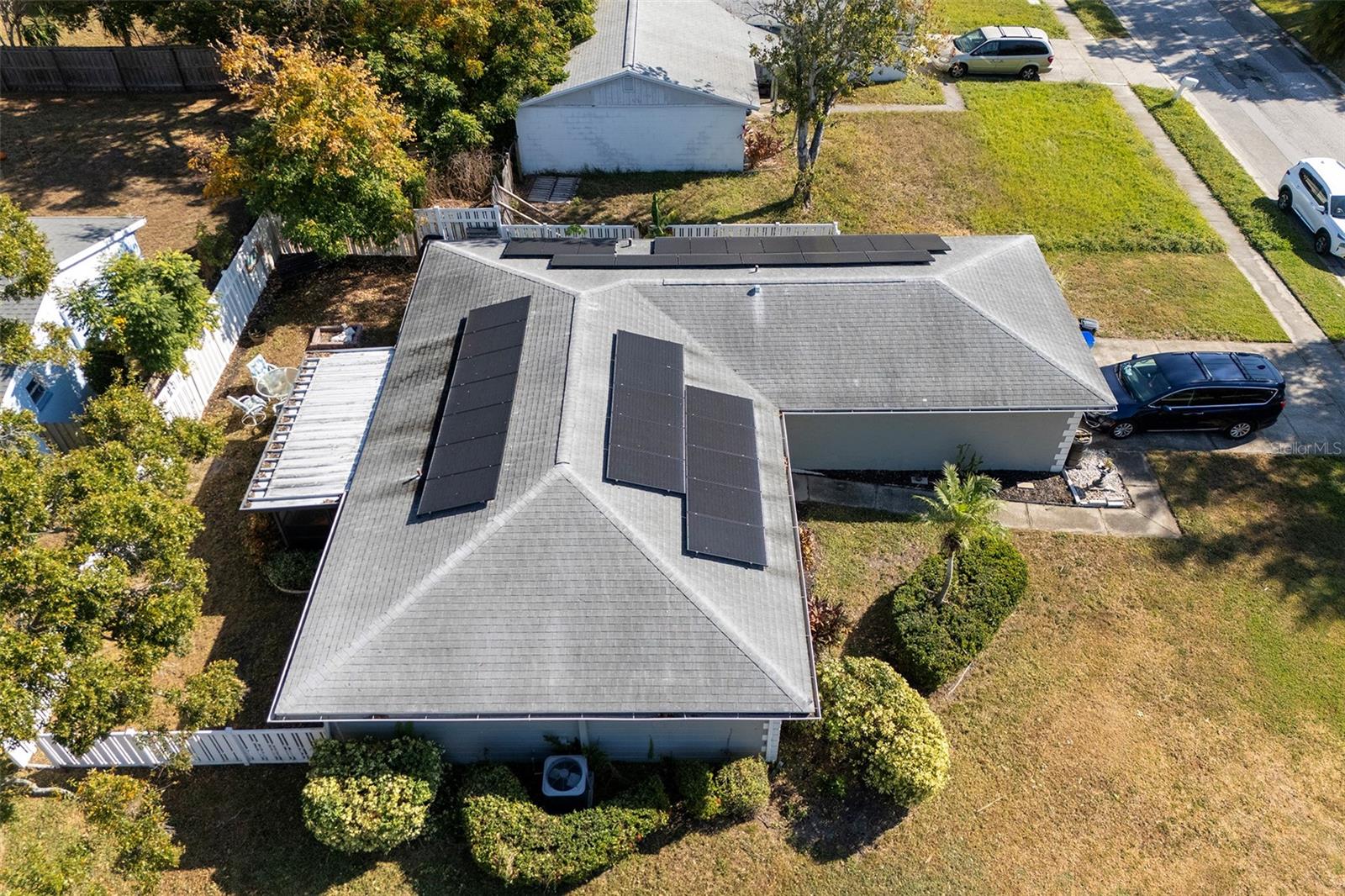 AUTUMN RUN - Residential