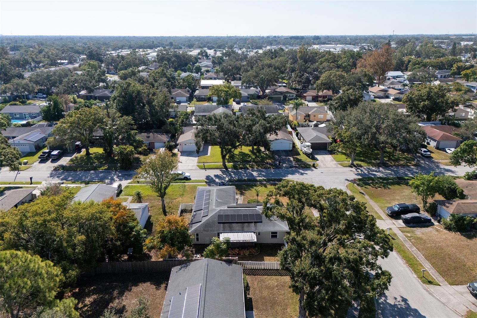 AUTUMN RUN - Residential