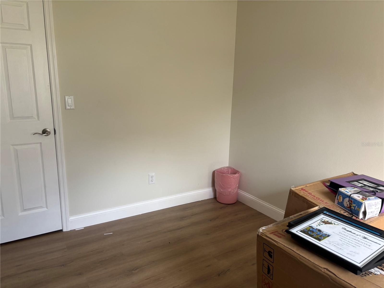 AUTUMN RUN - Residential