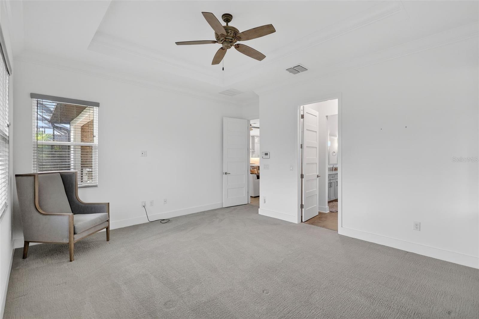 SANCTUARY COVE - Residential