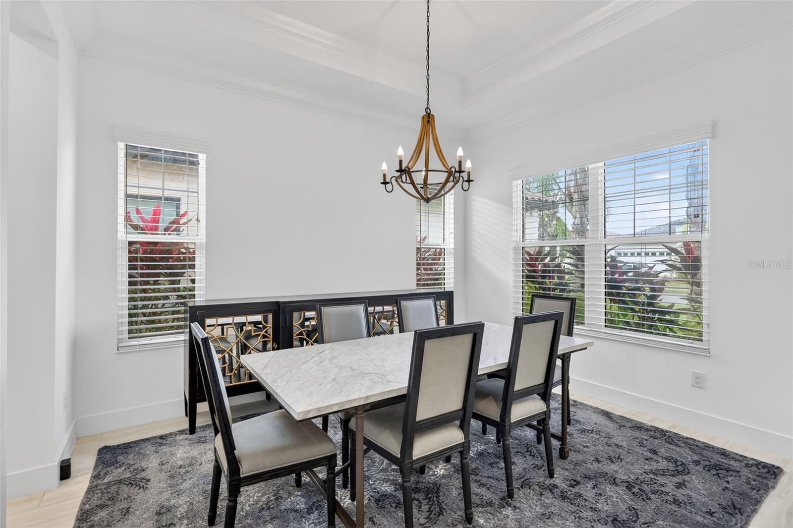 SANCTUARY COVE - Residential