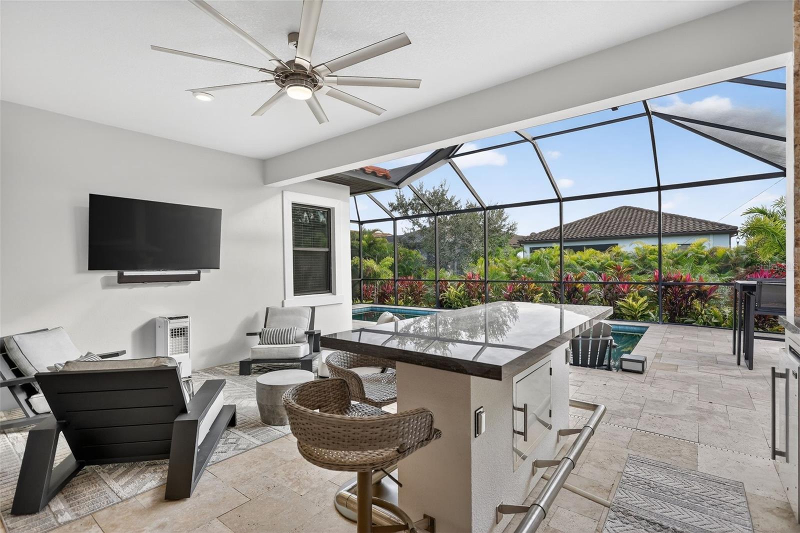 SANCTUARY COVE - Residential