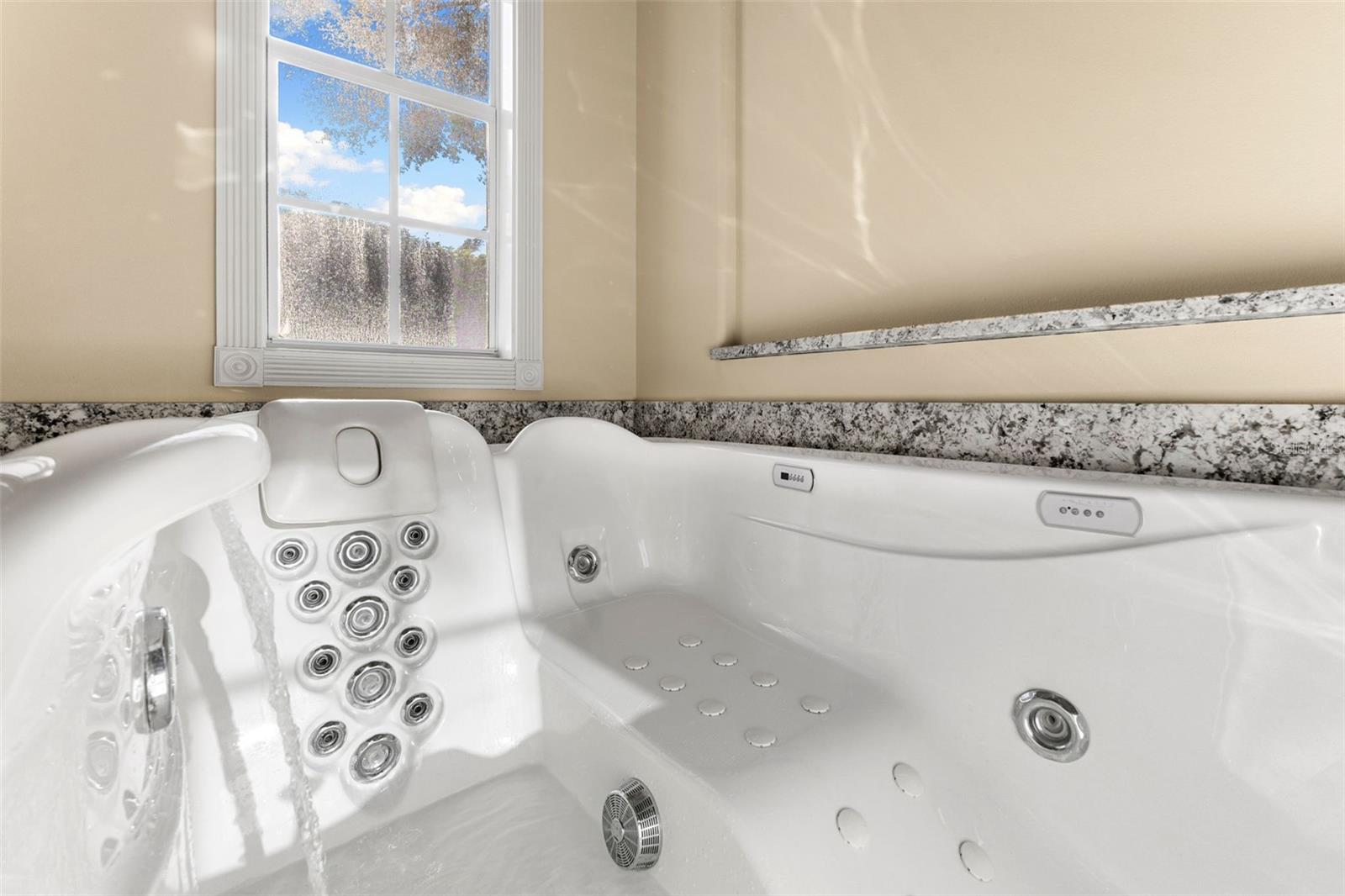 HUNTERS GREEN PRCL 10B - Residential