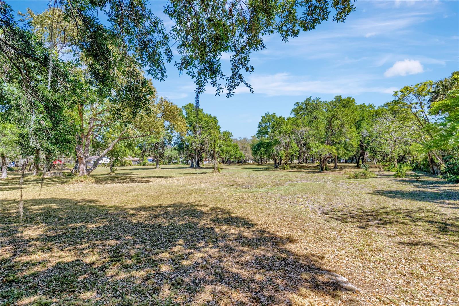 BETTY JEAN HEIGHTS - Land