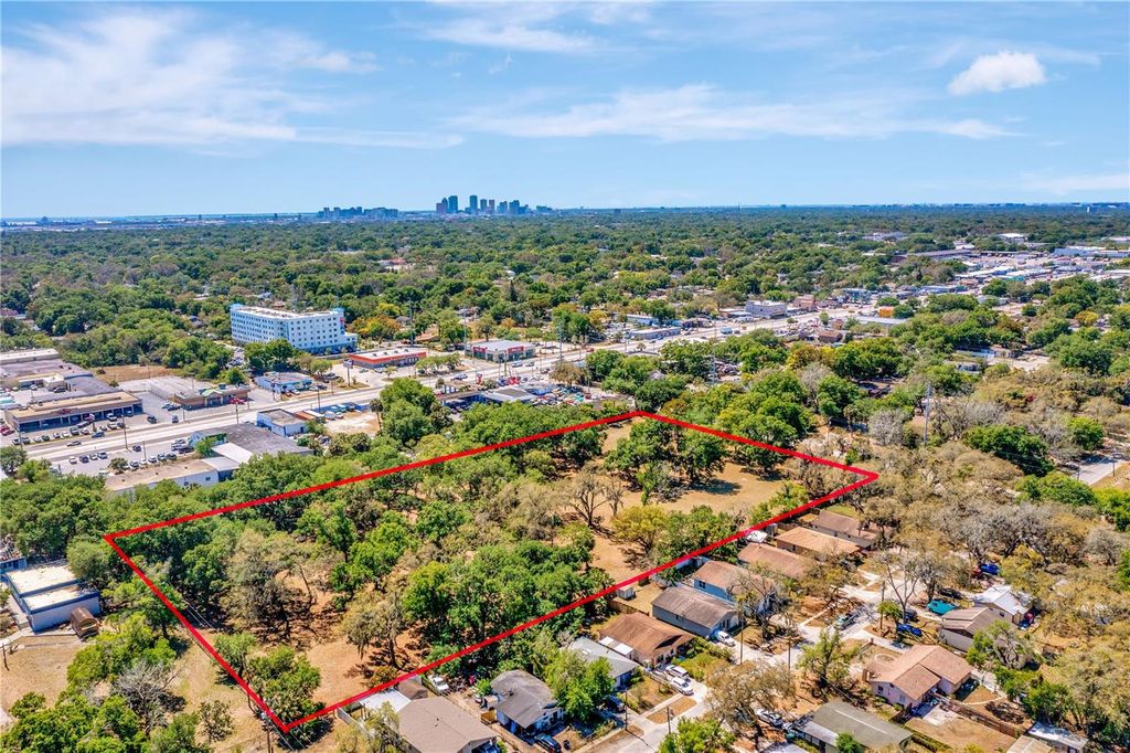 Photo of 5501 N 37th Street, Tampa, FL 33610 (MLS # TB8441150)