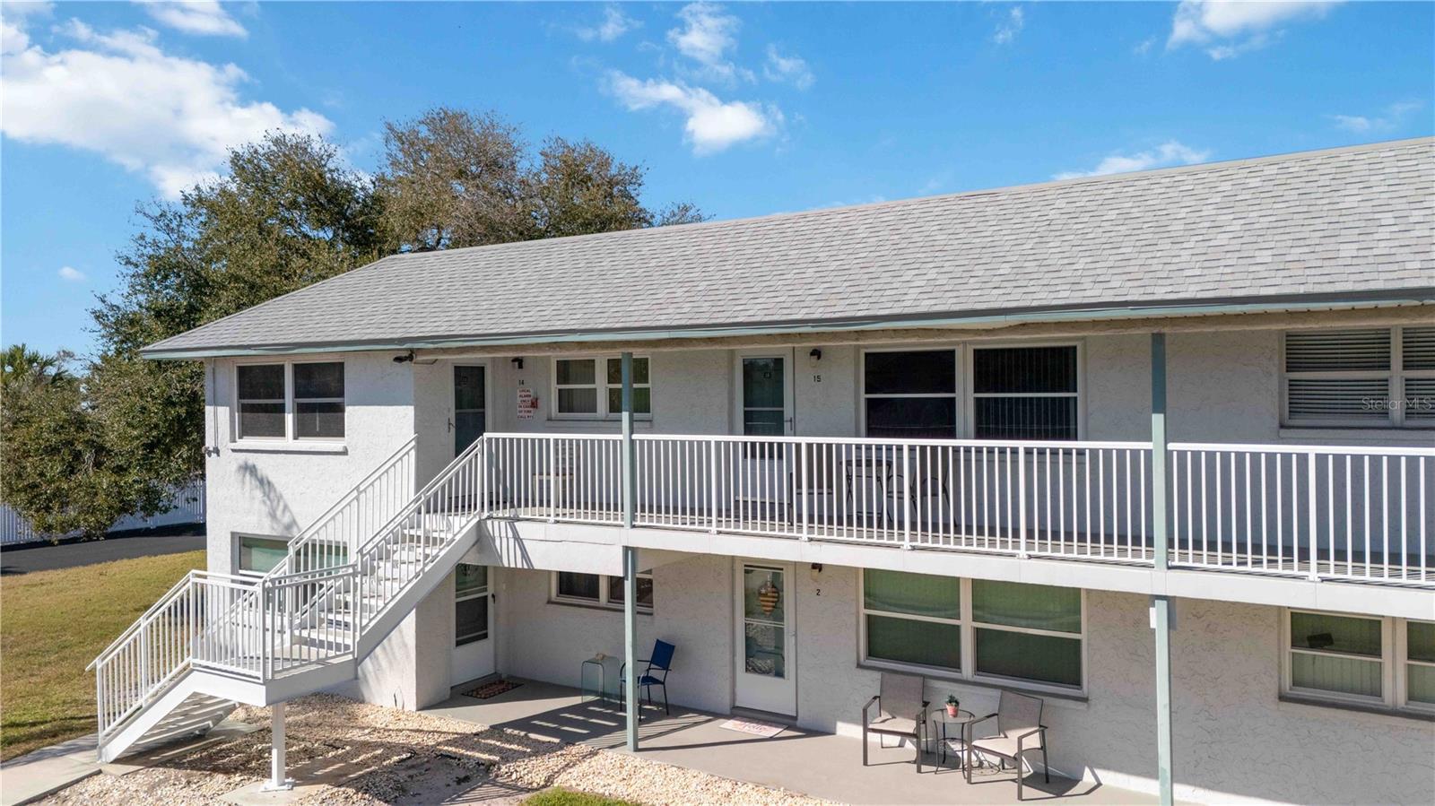 PARADISE SHORES - Residential