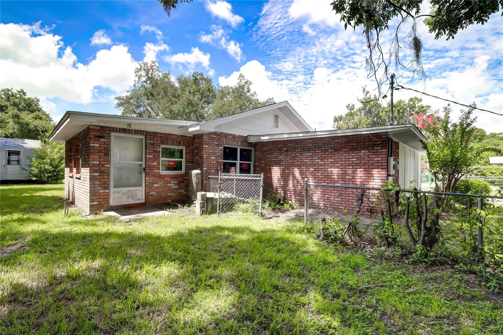 MEADOVISTA - Residential