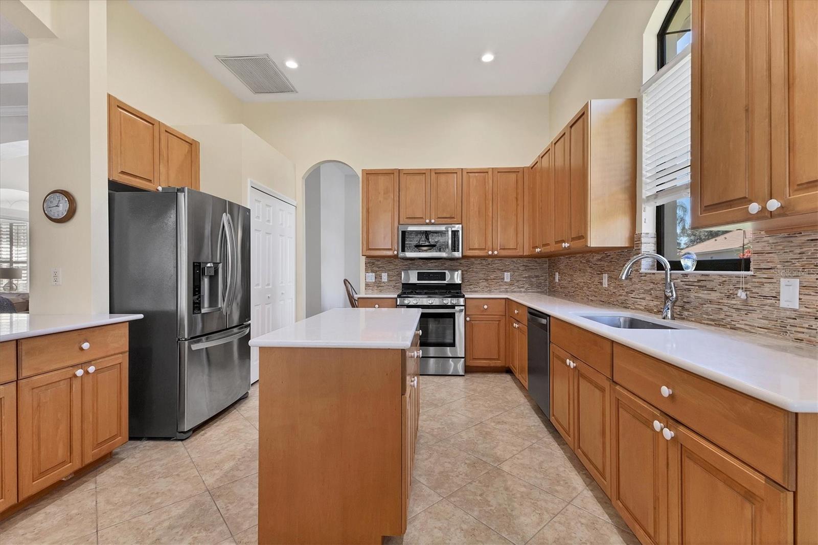 LAKEWOOD RANCH COUNTRY CLUB - Residential