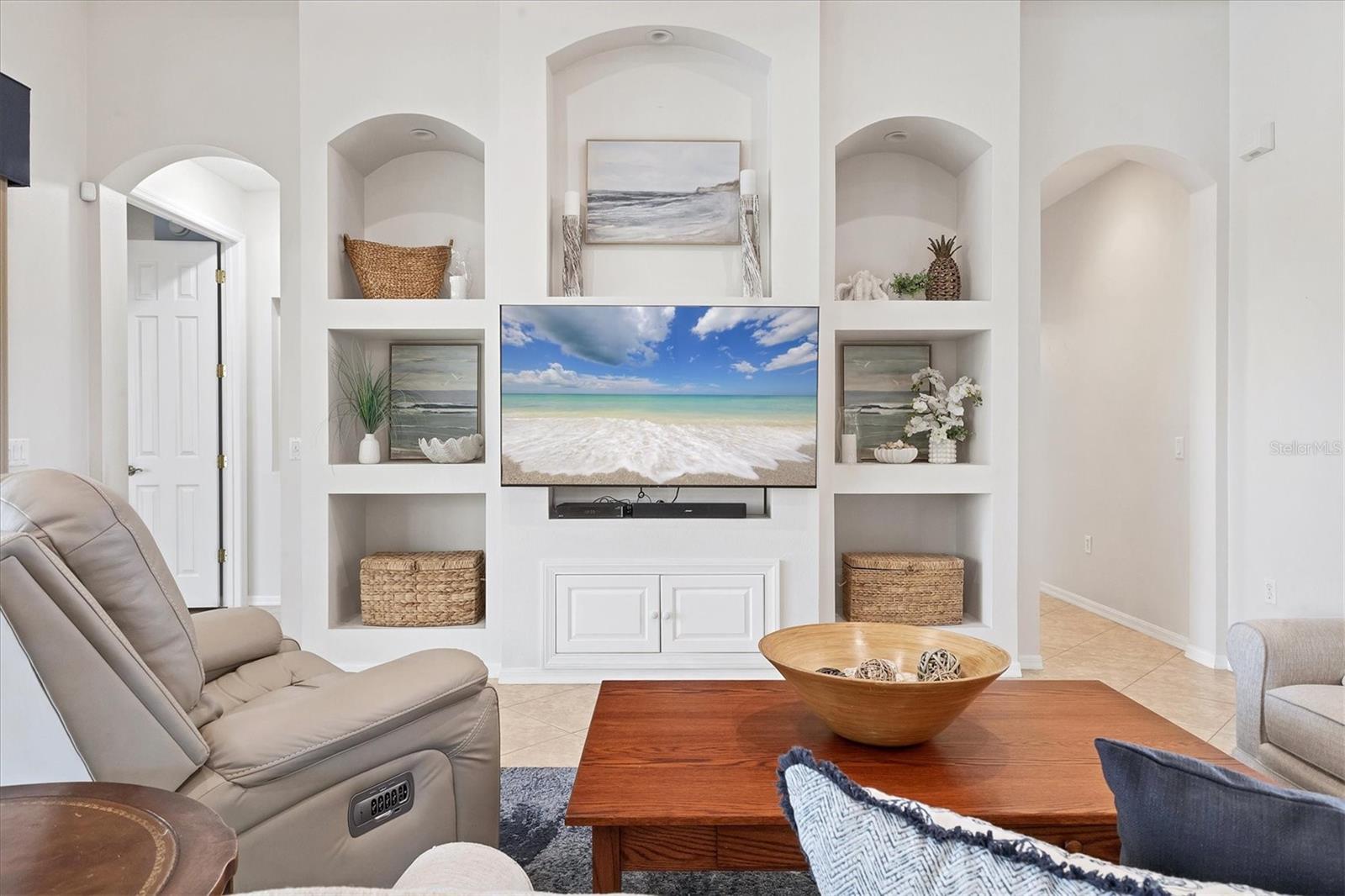 LAKEWOOD RANCH COUNTRY CLUB - Residential