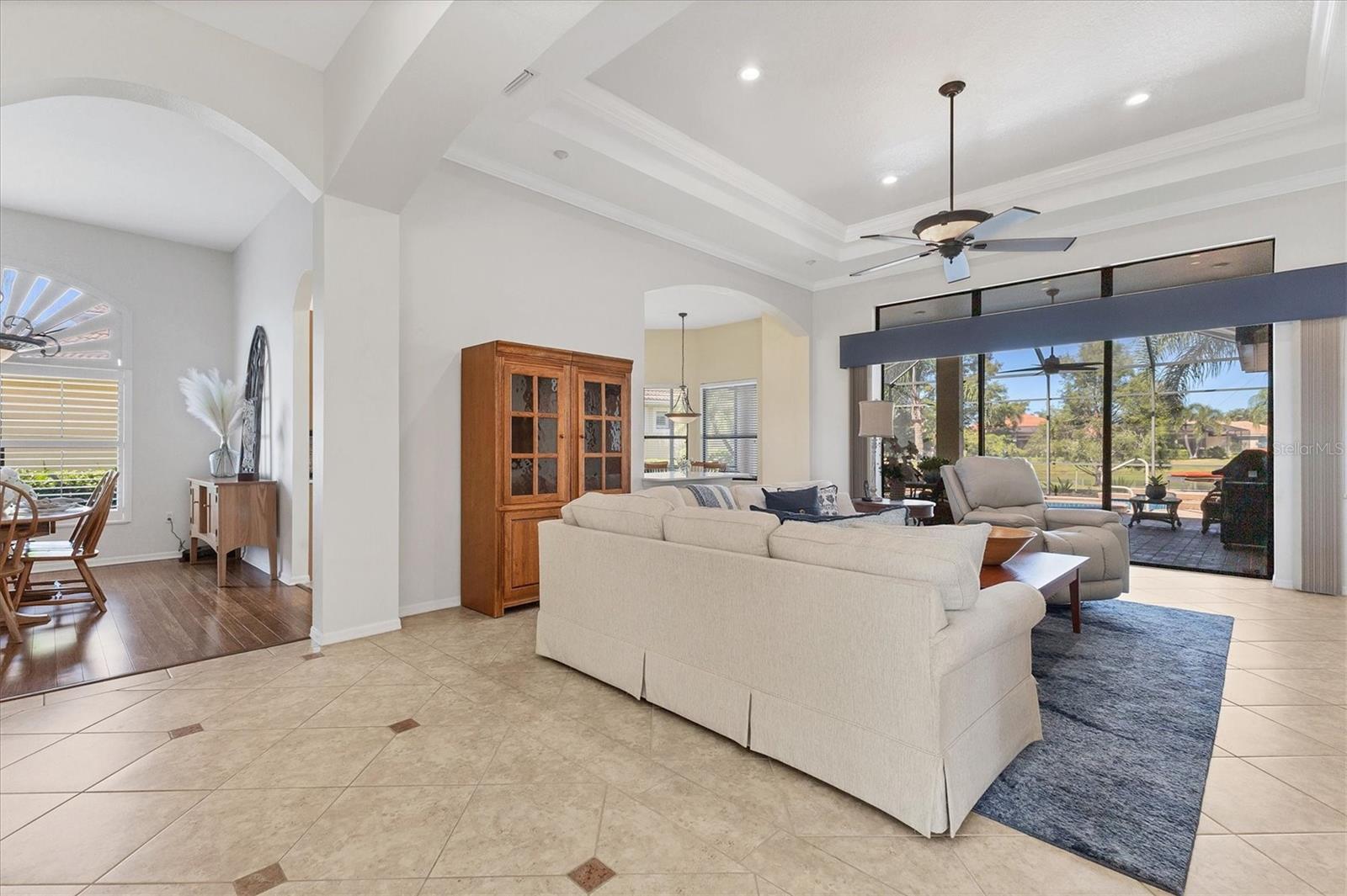 LAKEWOOD RANCH COUNTRY CLUB - Residential