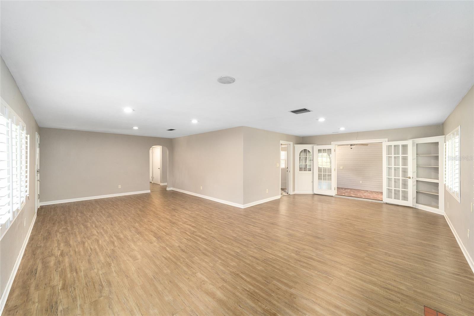 FLORIDA PARK - Residential