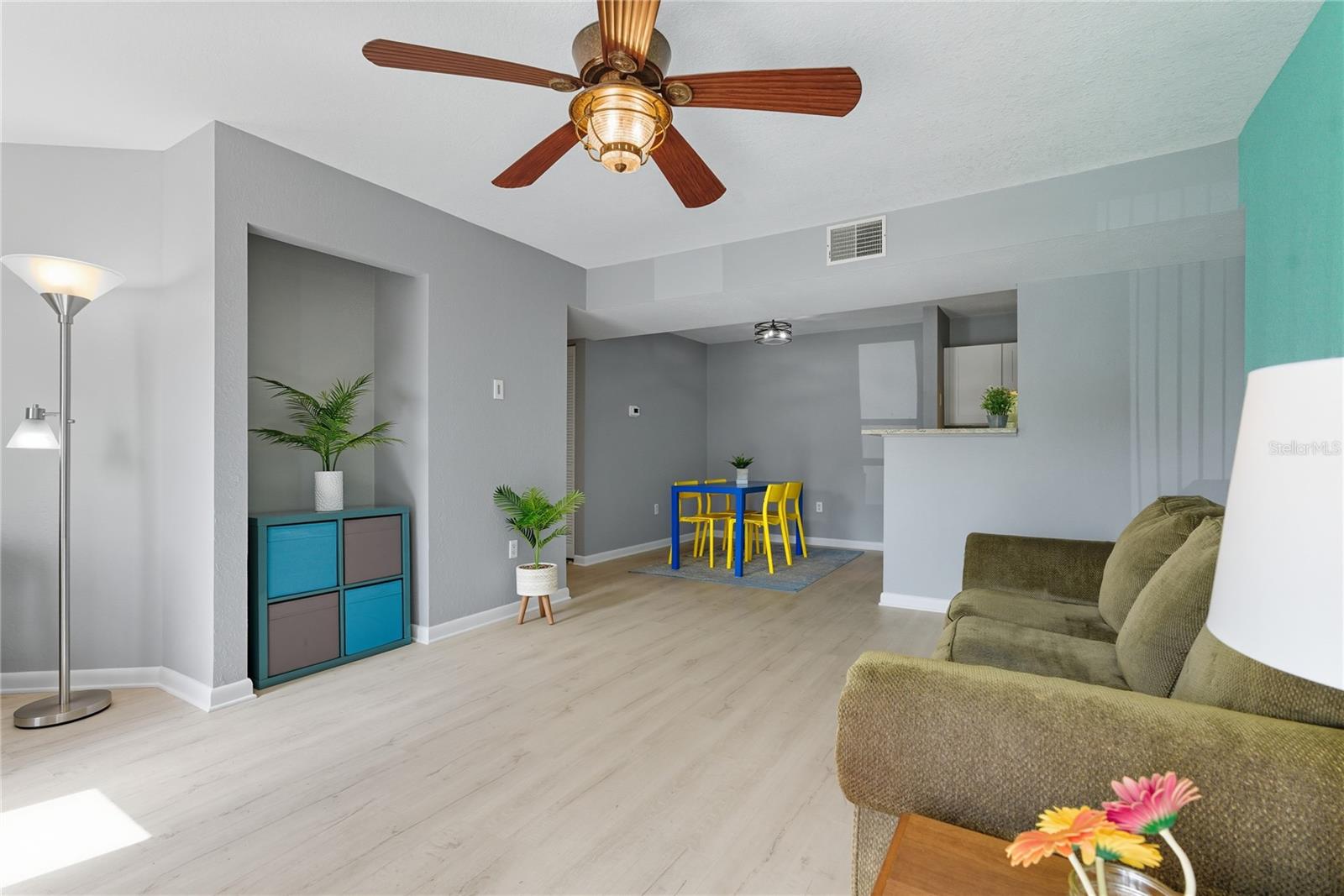 HARBOR CLUB CONDO - Residential