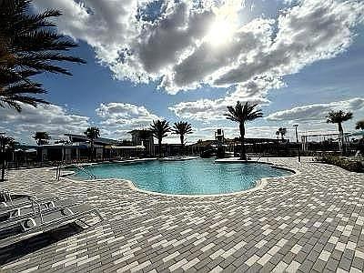 STARWOOD PHASE N - Residential Lease