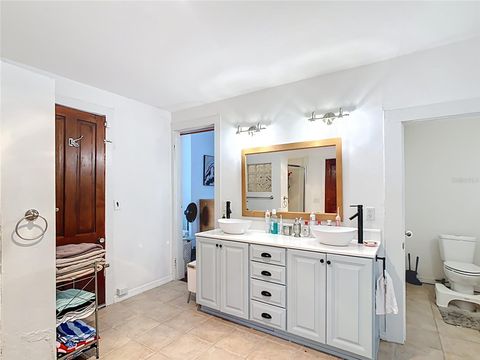 Tiny photo for 511 E Mirror Lake Drive, Fruitland Park, FL 34731 (MLS # O6336425)