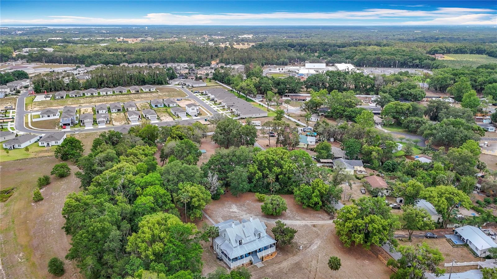 FRUITLAND PARK - Commercial Sale