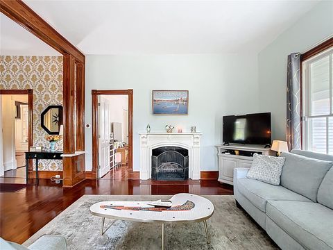 Tiny photo for 511 E Mirror Lake Drive, Fruitland Park, FL 34731 (MLS # O6336425)